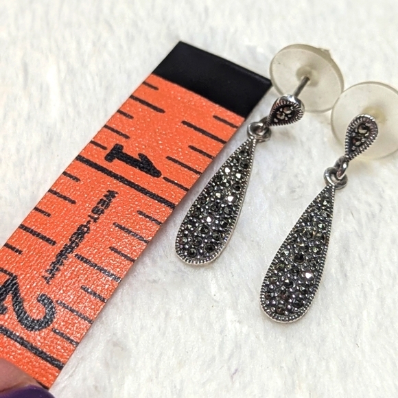 Vintage Sterling Silver and Marcasite Drop Pierced Earrings - Picture 3 of 9